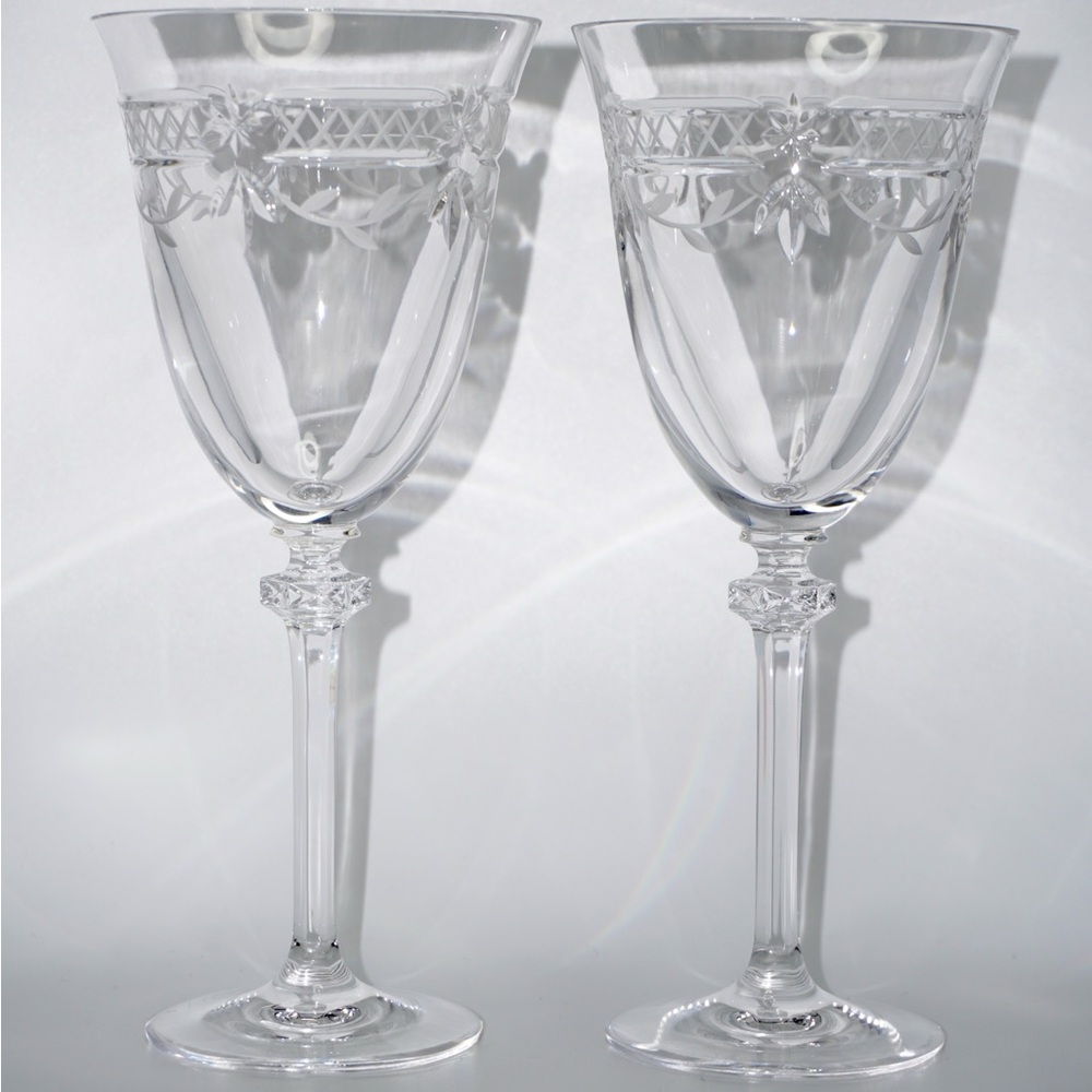 Royal Doulton Crystal Wine Glass Set